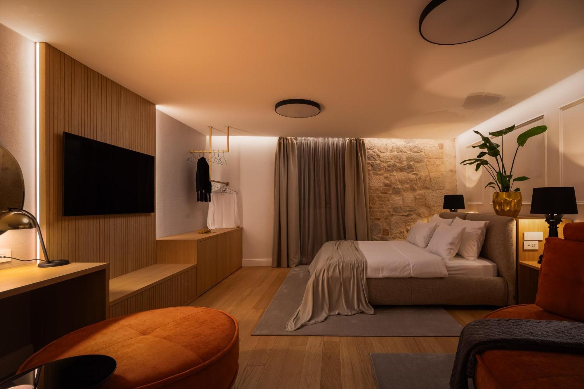 Golden Gate Luxury Rooms - Unique Unesco Location 斯普利特 外观 照片